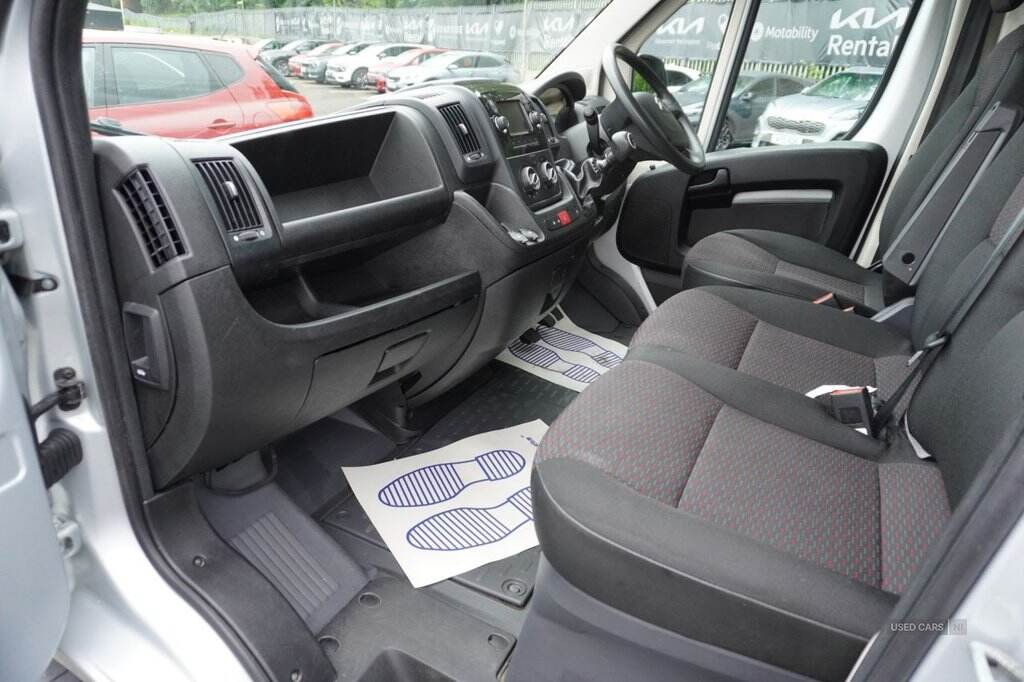 Jun 2022 Citroen Relay 2.2 BlueHDi H2 Van 140ps Enterprise