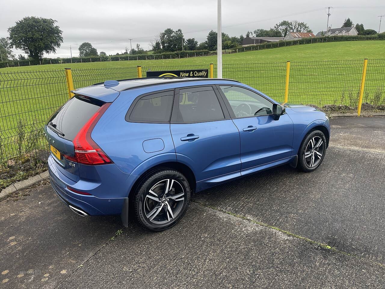 Jan 2020 Volvo XC60 2.0 D4 R DESIGN 5dr Geartronic