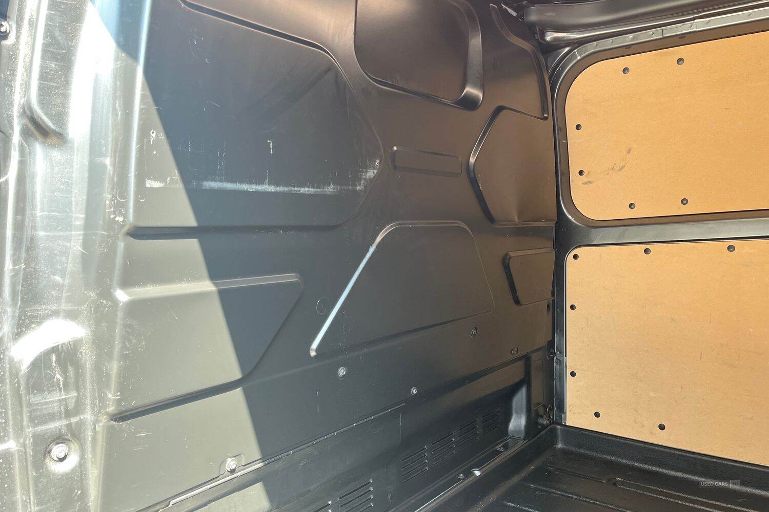 Dec 2022 Ford Transit Custom 2.0 EcoBlue 170ps Low Roof Limited Van Auto