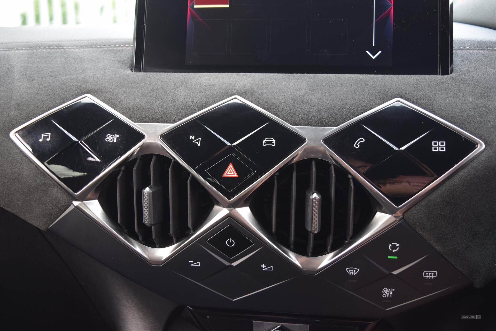2019 DS AUTOMOBILES DS 3 1.2 PureTech Performance Line 5dr