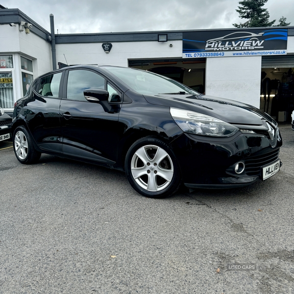 Renault Clio HATCHBACK in Down