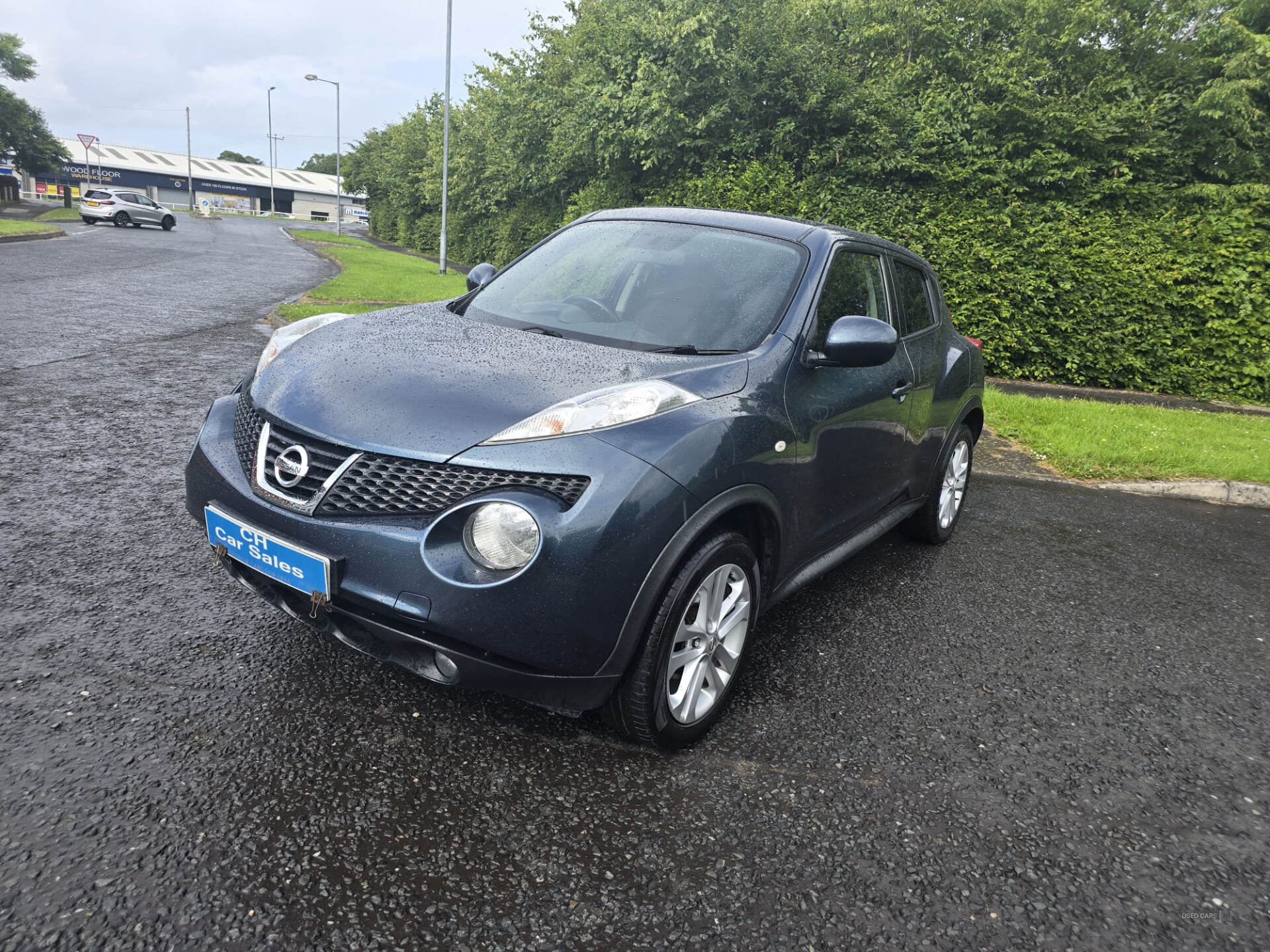 Nissan Juke HATCHBACK in Down