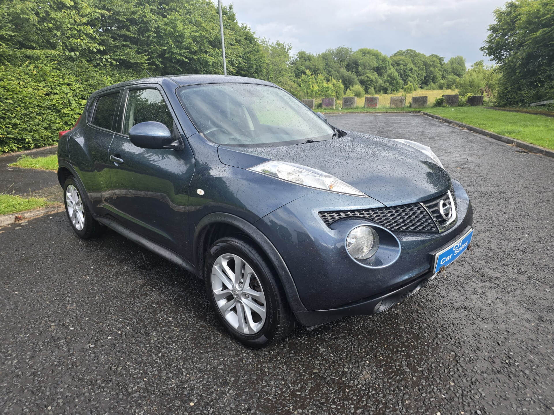 Nissan Juke HATCHBACK in Down