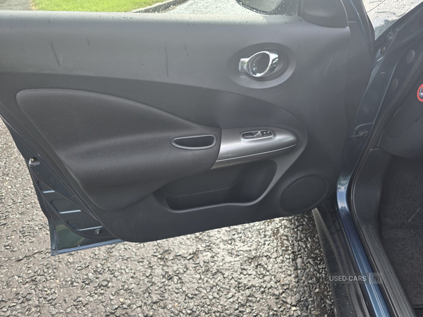 Nissan Juke HATCHBACK in Down