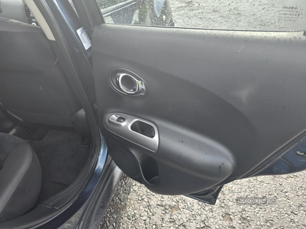 Nissan Juke HATCHBACK in Down