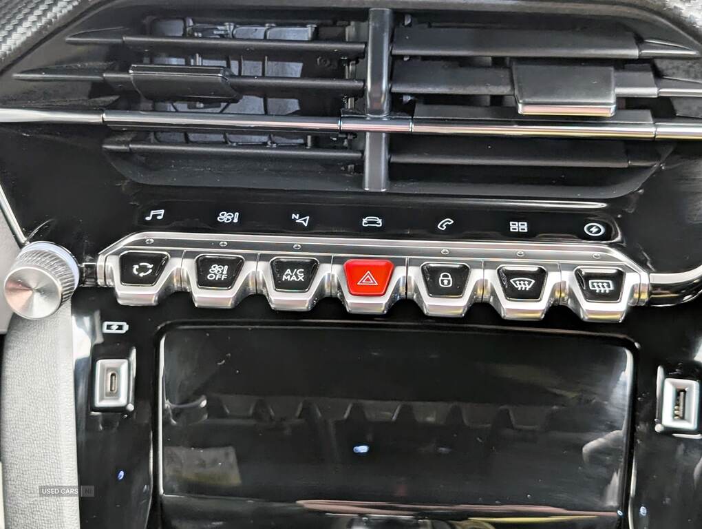 Peugeot 208 E-ELECTRIC HATCHBACK in Antrim
