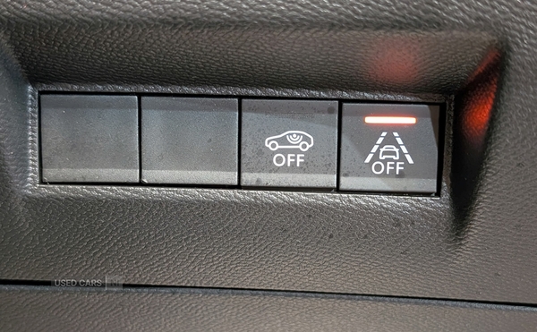 Peugeot 208 E-ELECTRIC HATCHBACK in Antrim
