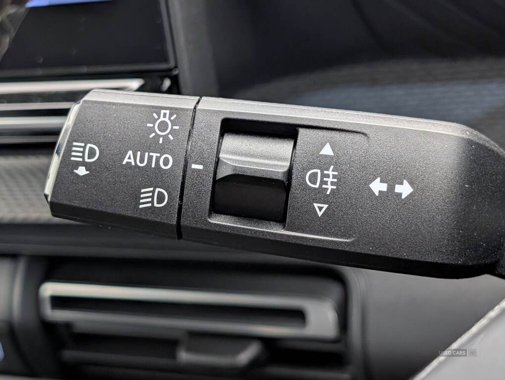 Car Thumbnail 5