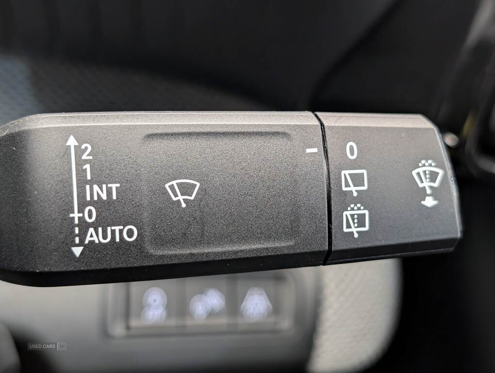 Car Thumbnail 6