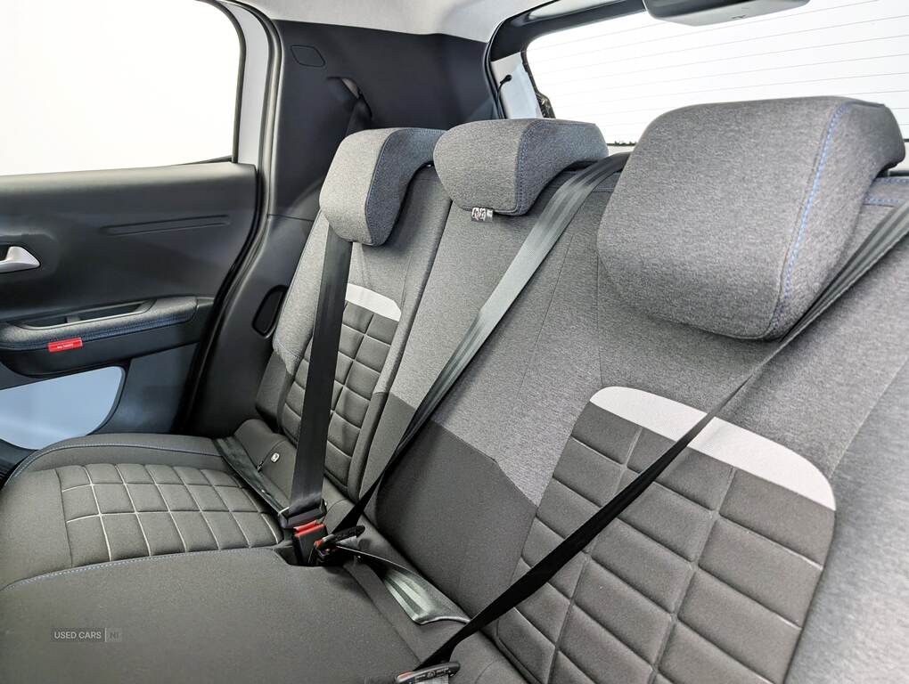Car Thumbnail 24