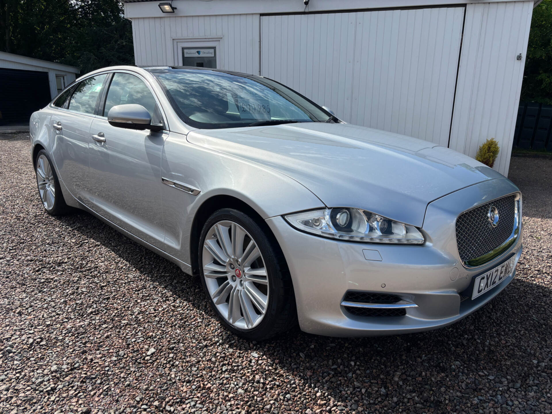 Jaguar XJ Series DIESEL SALOON in Antrim