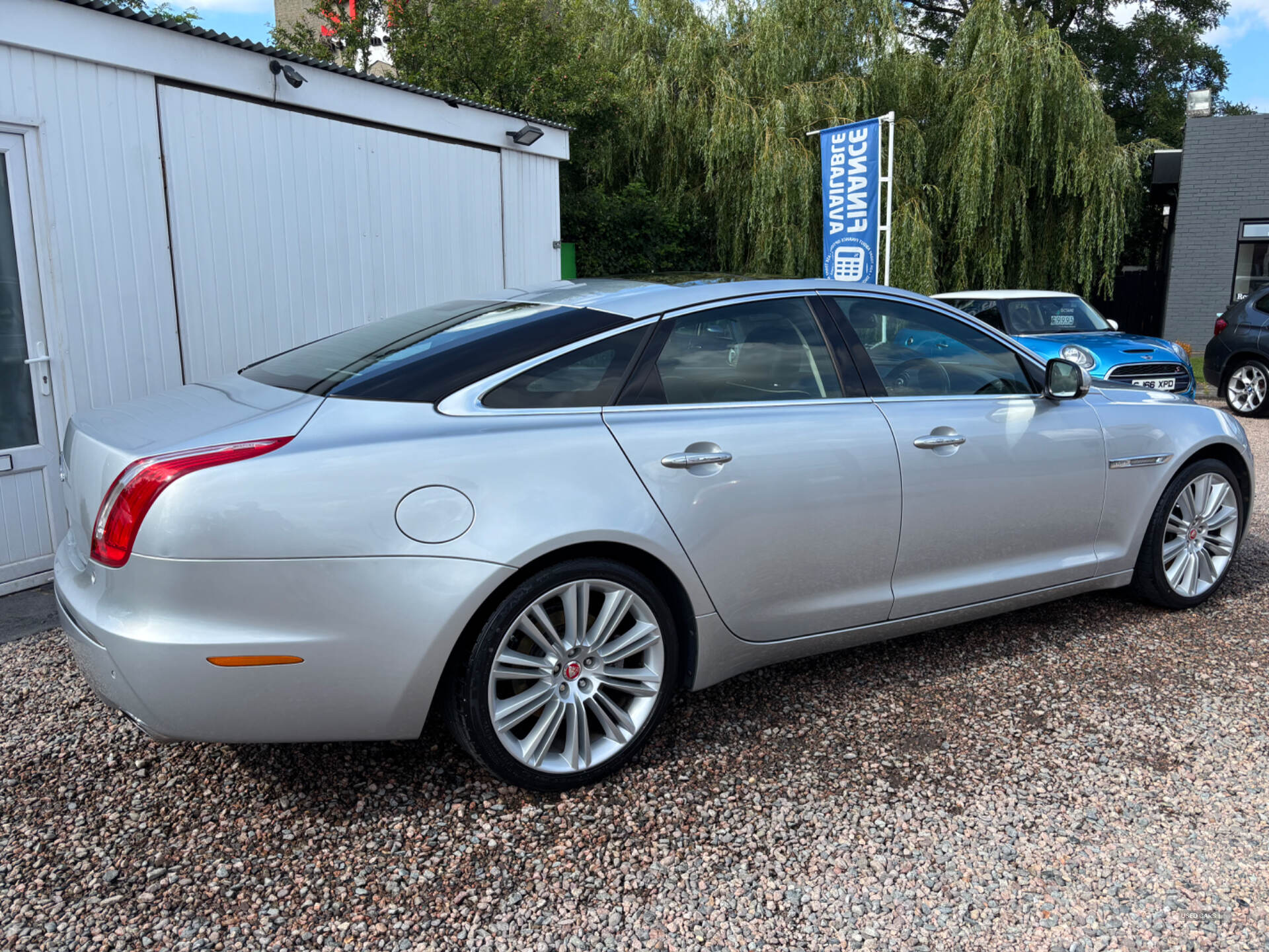 Jaguar XJ Series DIESEL SALOON in Antrim