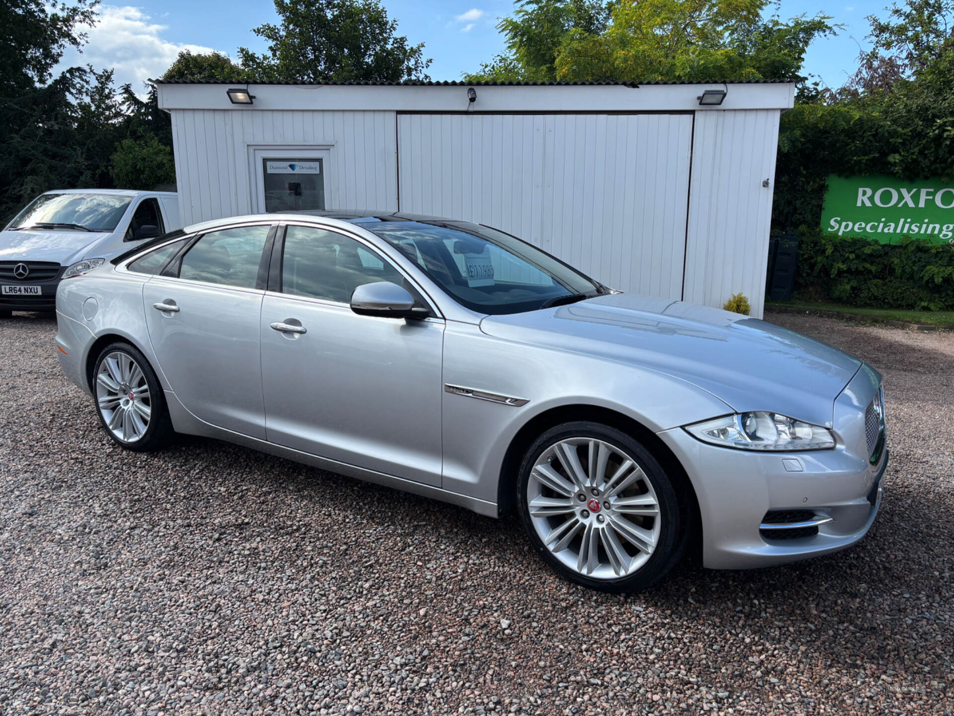 Jaguar XJ Series DIESEL SALOON in Antrim