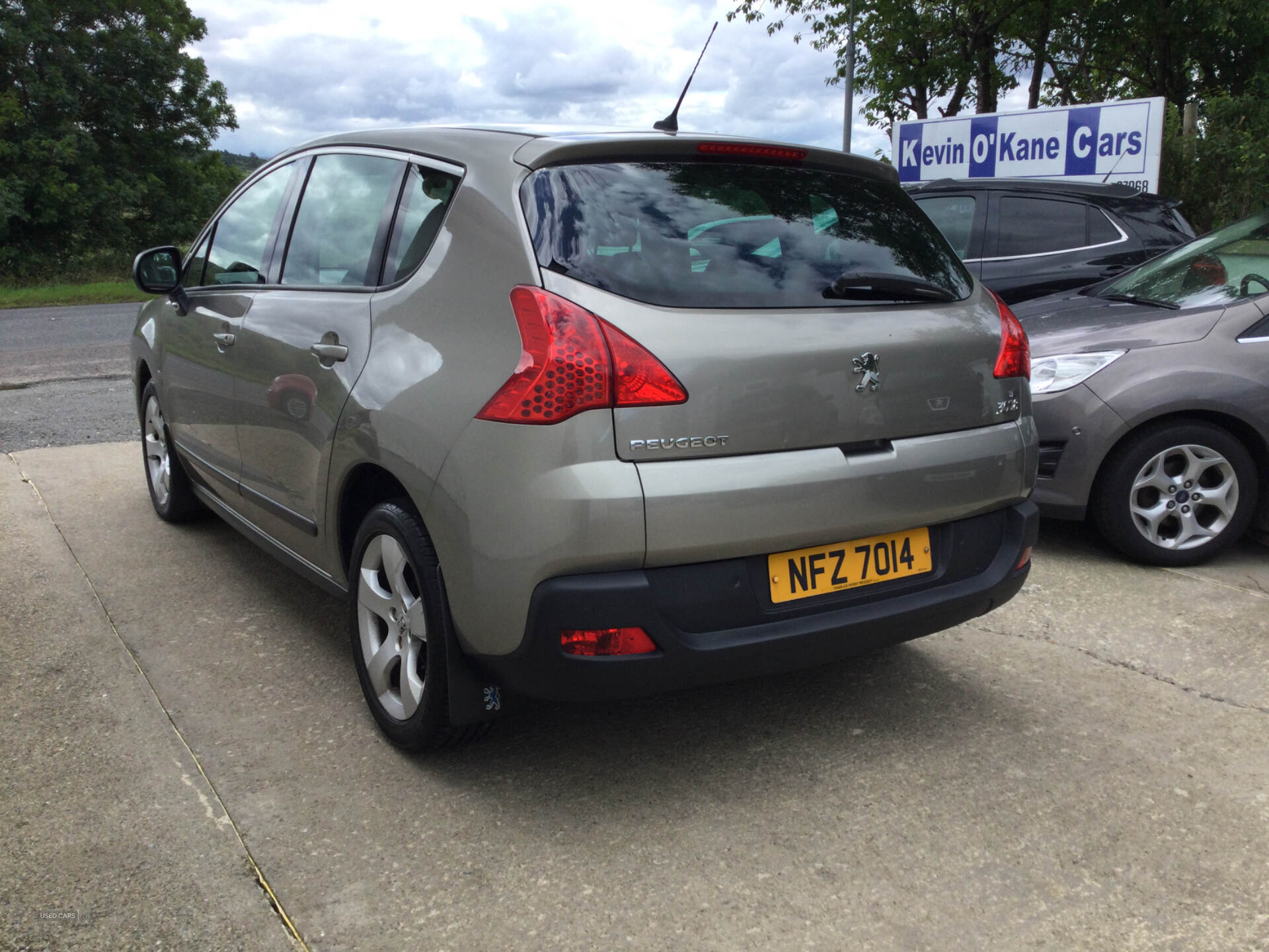 Peugeot 3008 DIESEL ESTATE in Derry / Londonderry