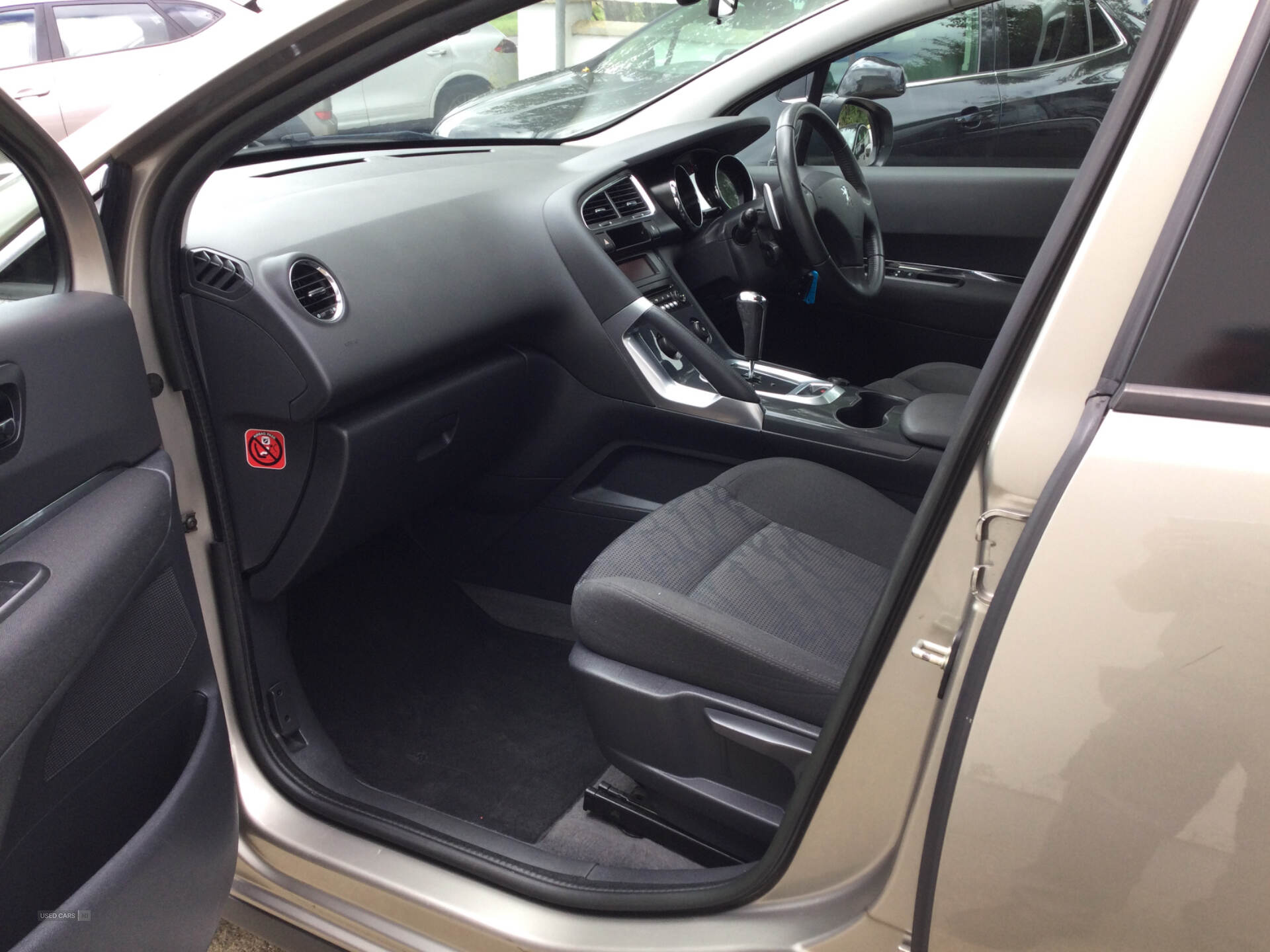 Peugeot 3008 DIESEL ESTATE in Derry / Londonderry
