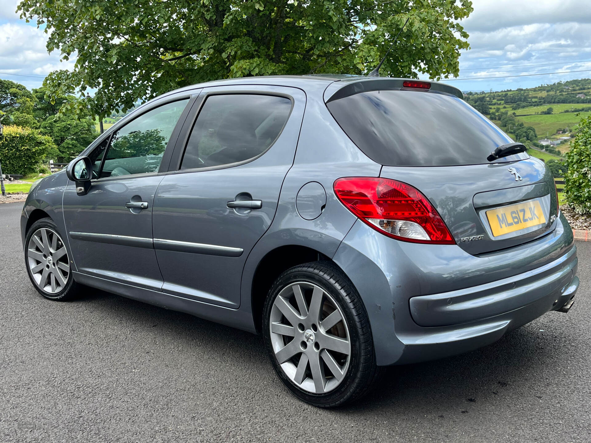 Nov 2011 Peugeot 207 1.6 HDi 92 Allure 5dr