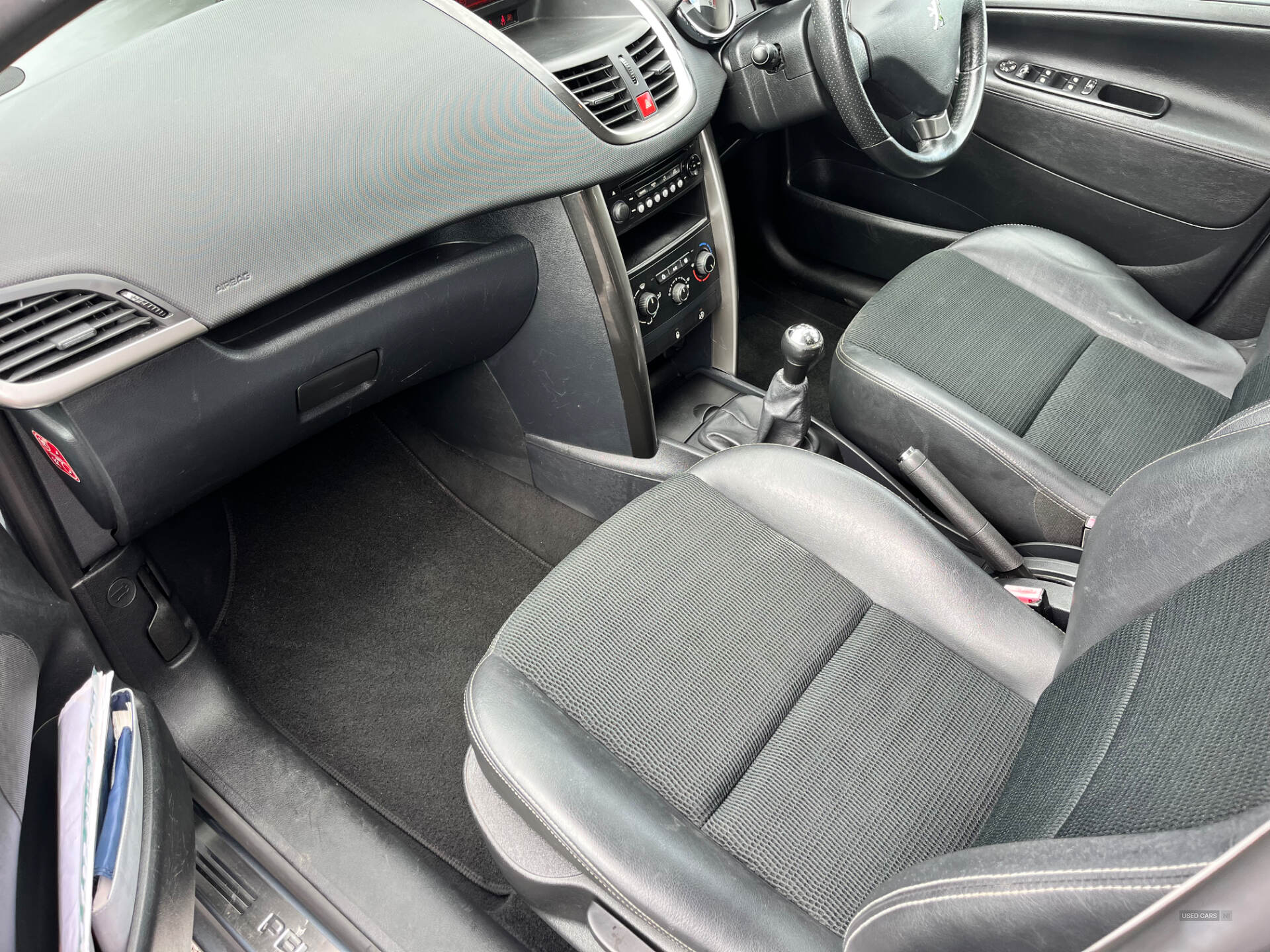 Nov 2011 Peugeot 207 1.6 HDi 92 Allure 5dr