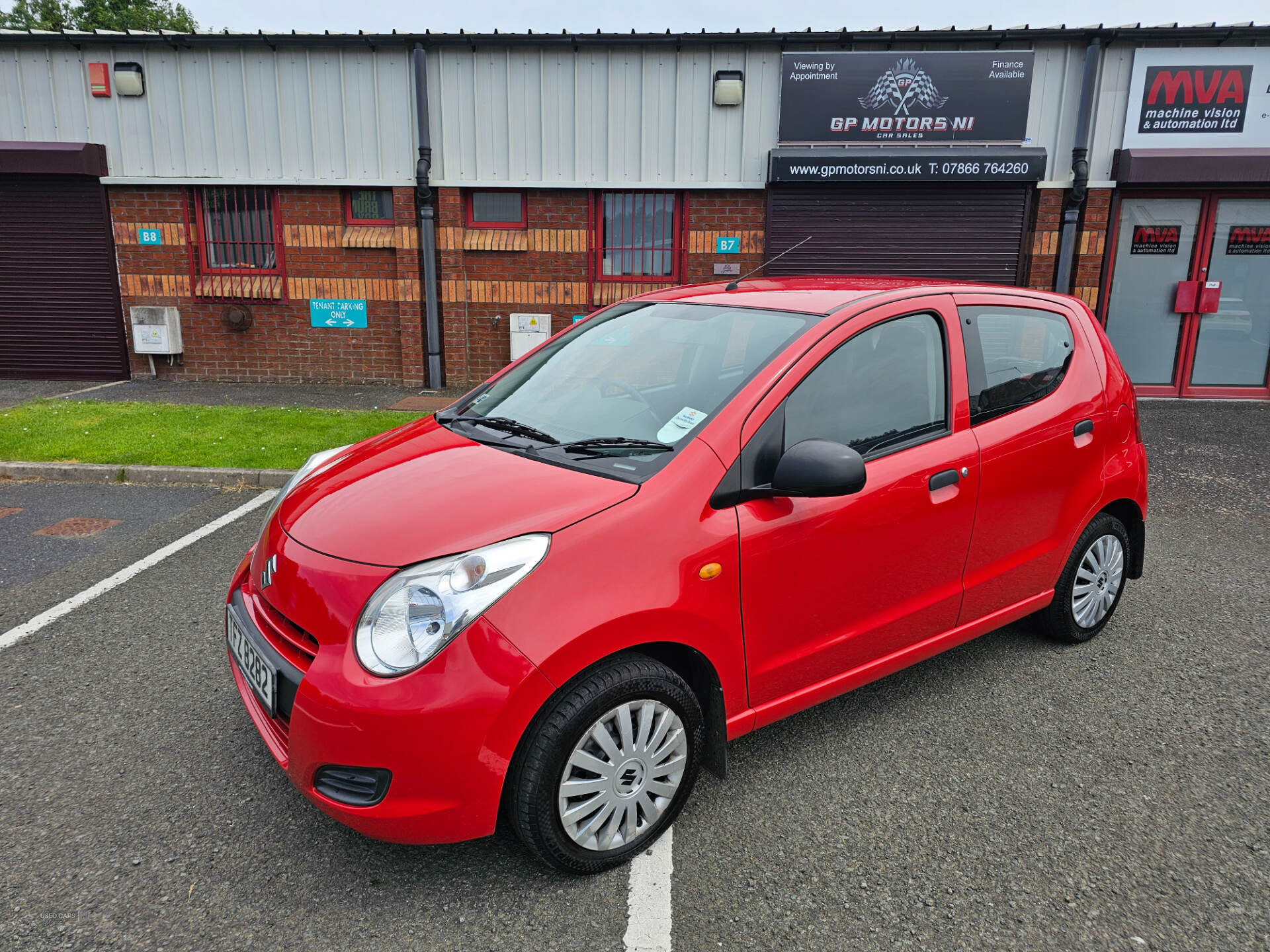 Suzuki Alto HATCHBACK in Down