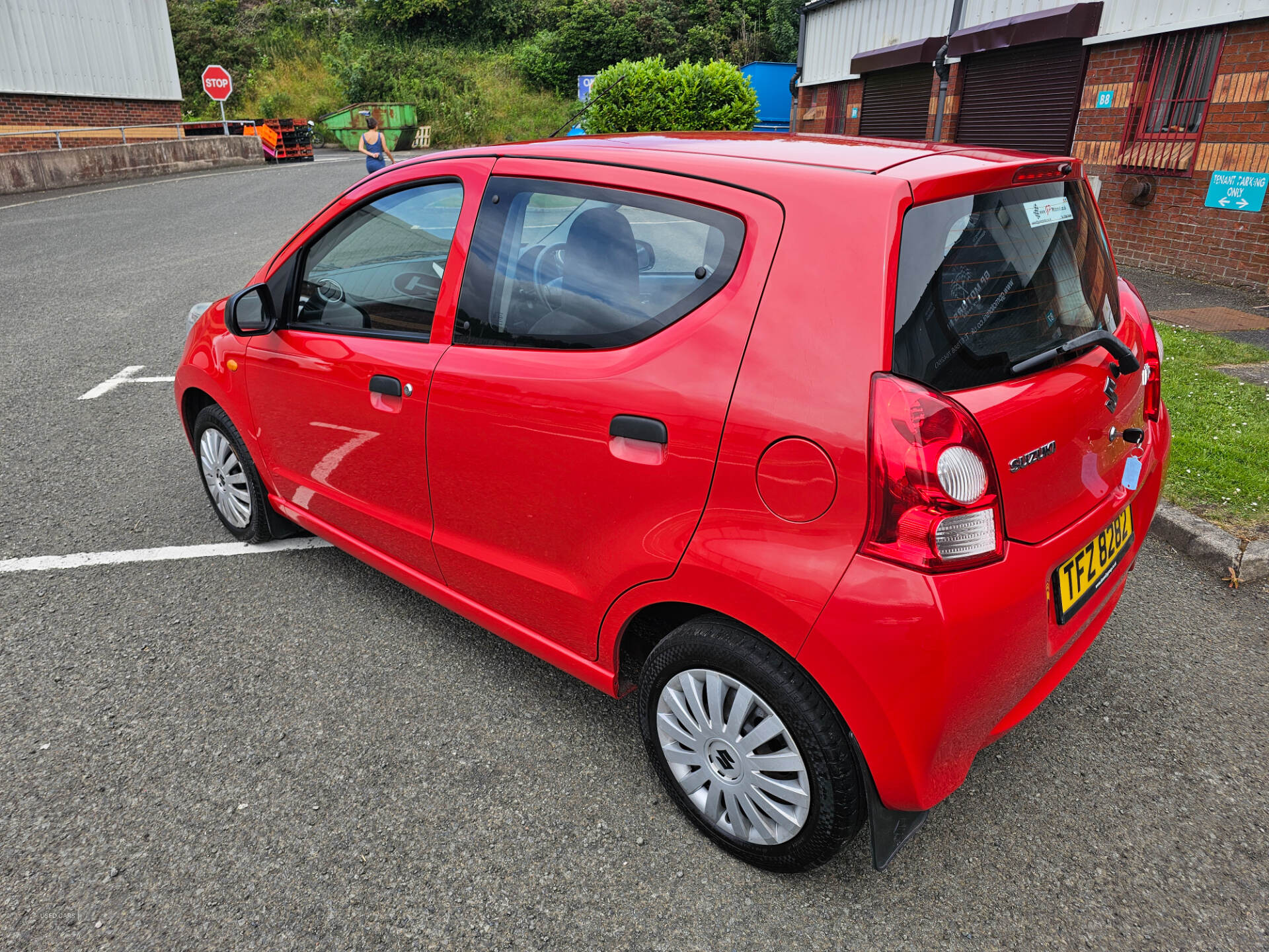 Suzuki Alto HATCHBACK in Down