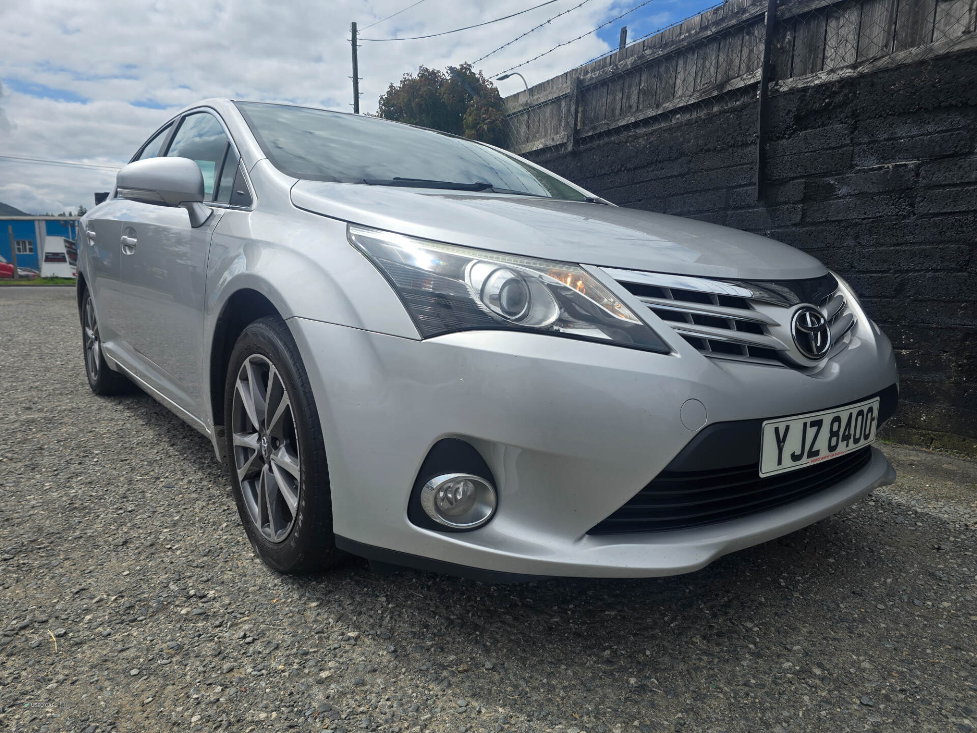 Toyota Avensis DIESEL SALOON in Down