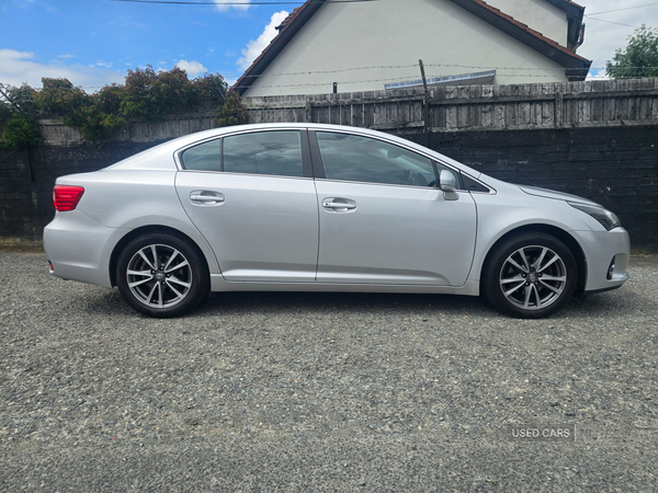 Toyota Avensis DIESEL SALOON in Down