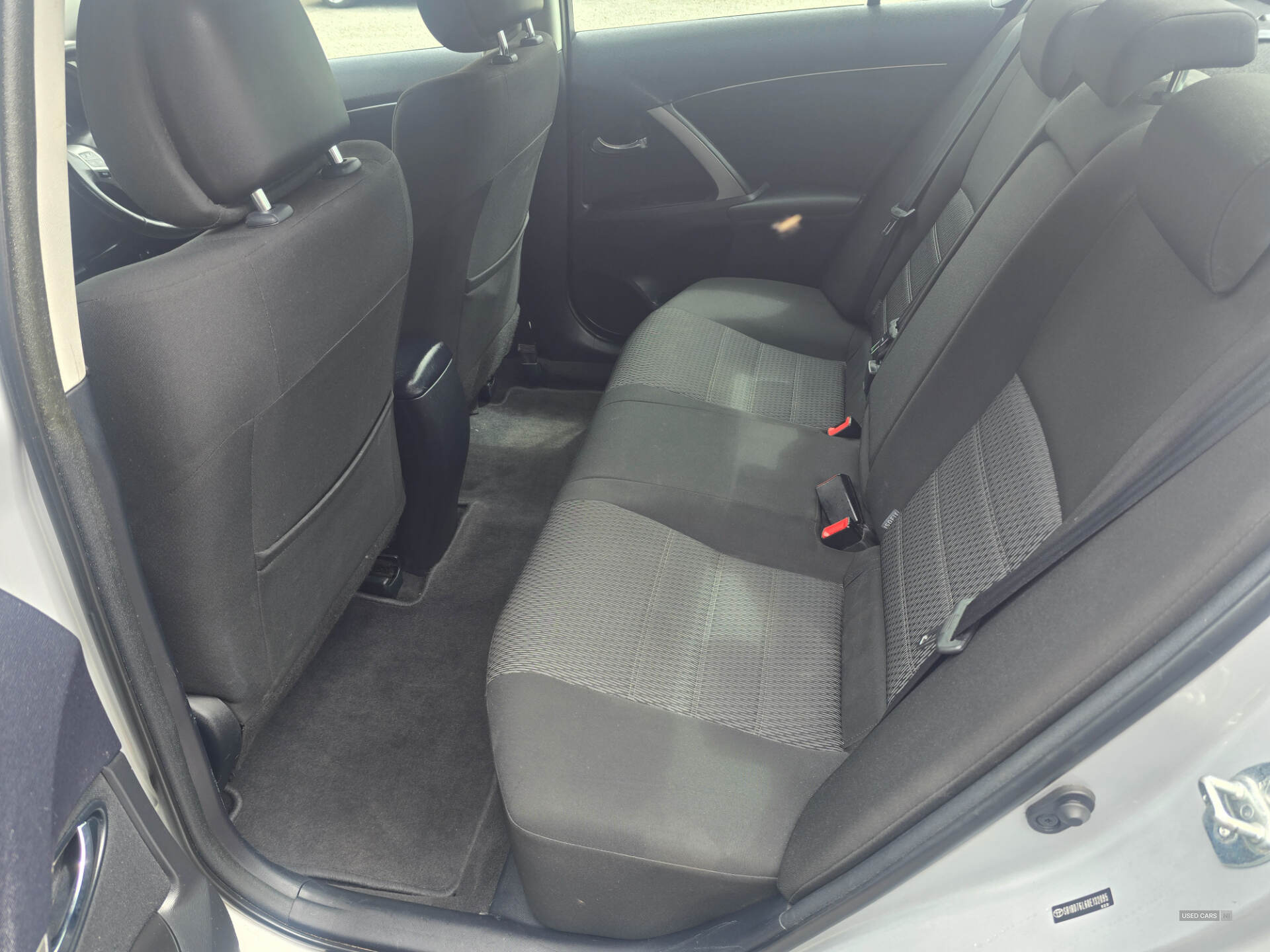 Toyota Avensis DIESEL SALOON in Down