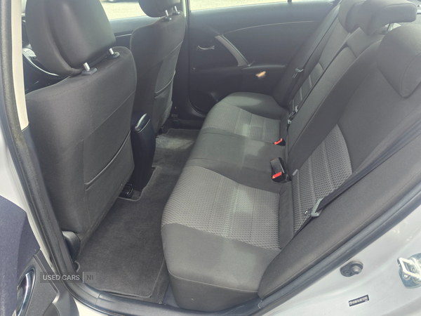 Toyota Avensis DIESEL SALOON in Down