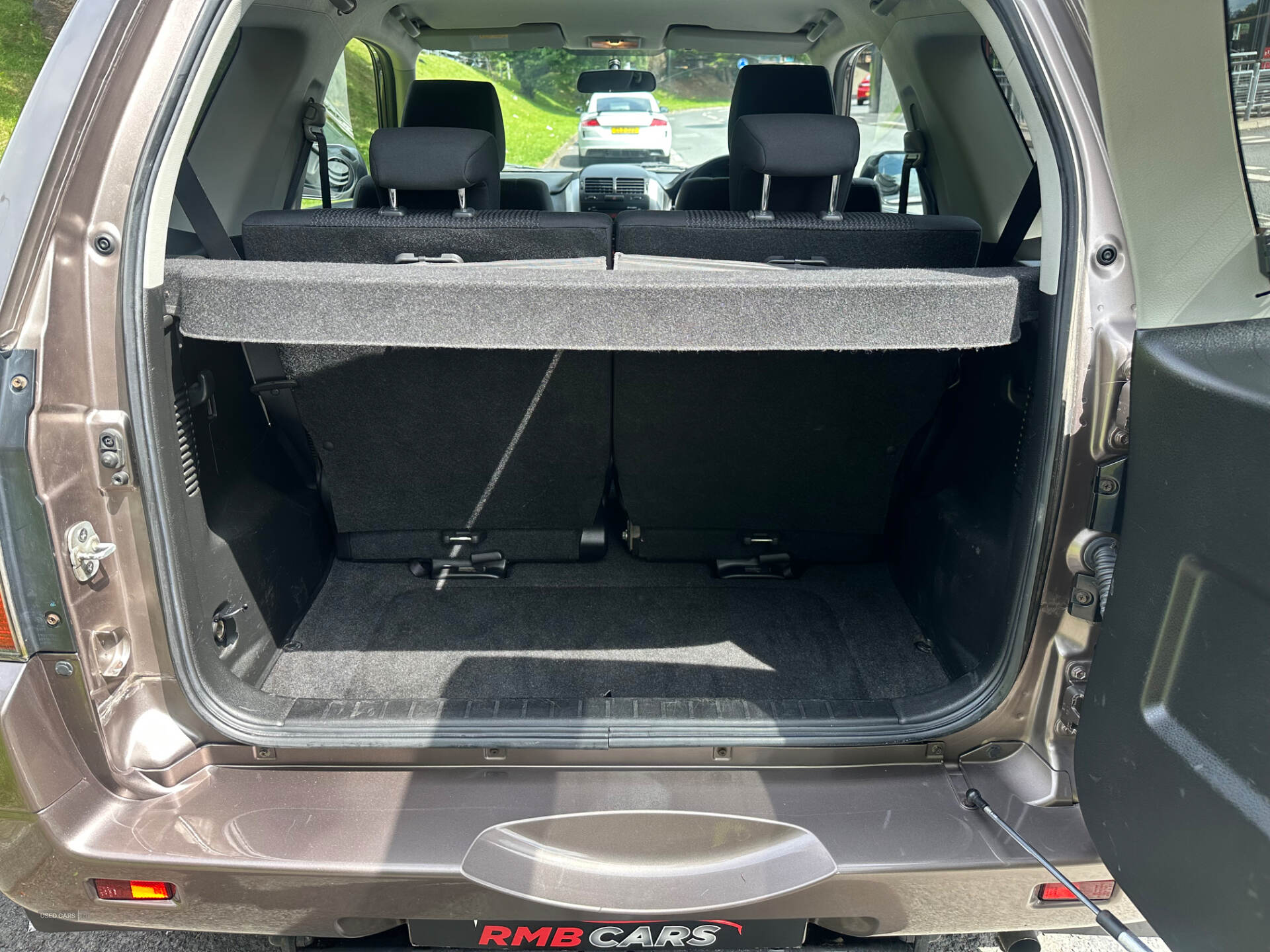 Nov 2013 Suzuki Grand Vitara 1.6 SZ4 3dr