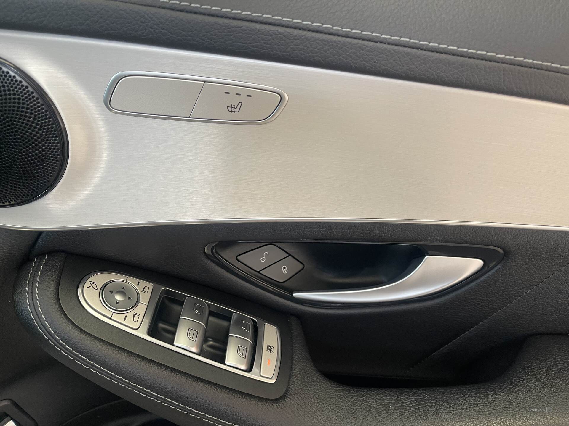 Car Thumbnail 18