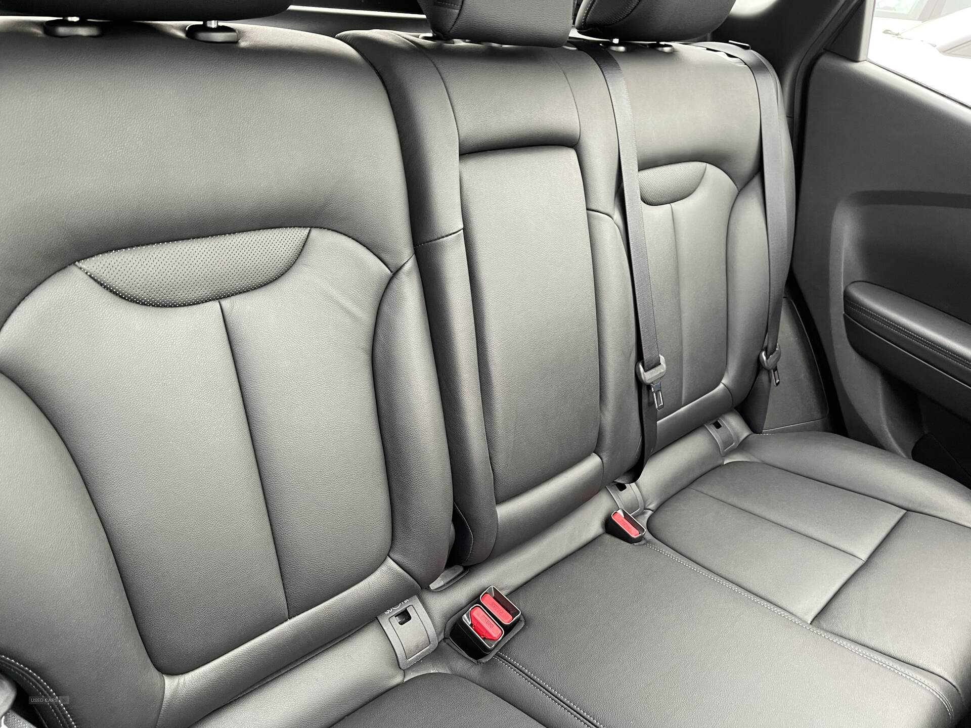 Car Thumbnail 14