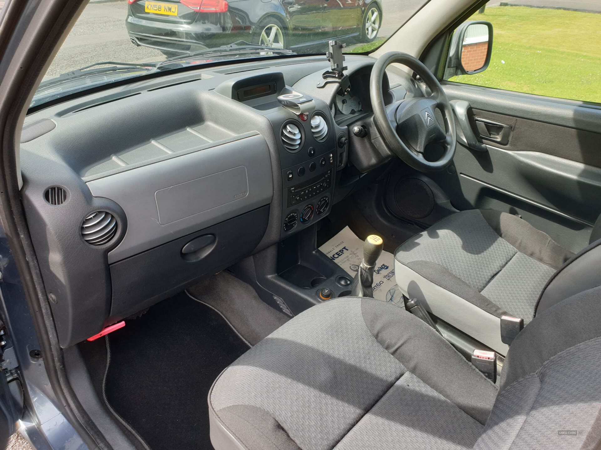 Mar 2006 Citroen Berlingo Multispace 1.6i 16V Forte 5dr