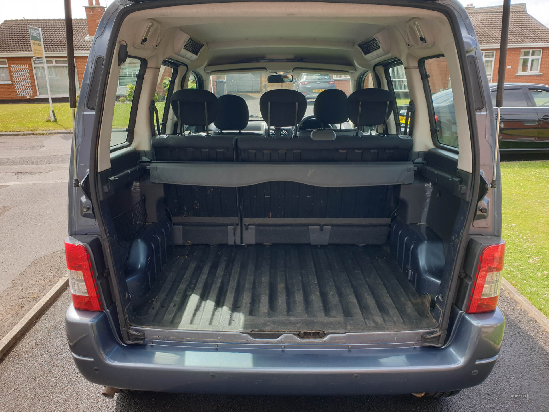 Mar 2006 Citroen Berlingo Multispace 1.6i 16V Forte 5dr