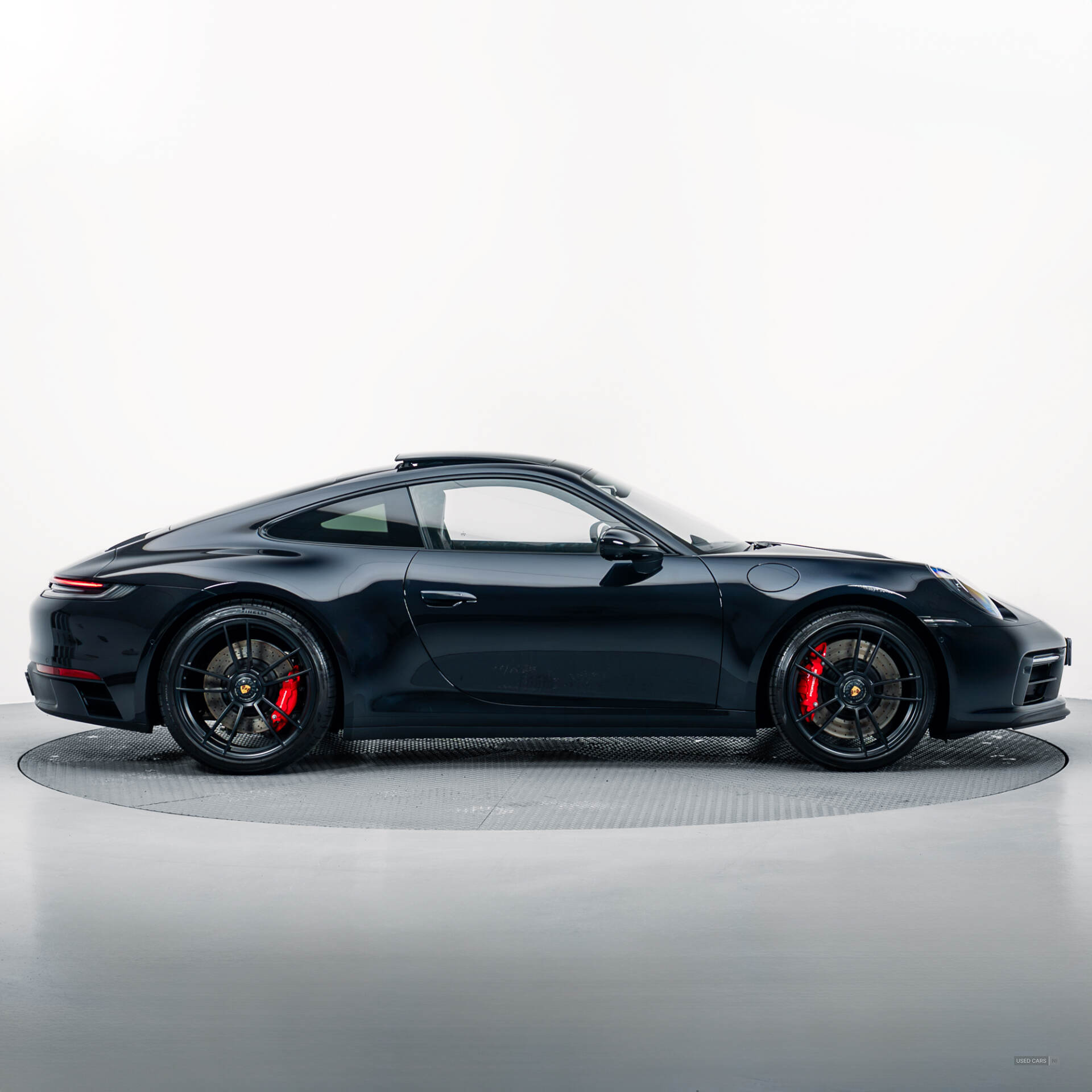 Nov 2021 Porsche 911 GTS 2dr