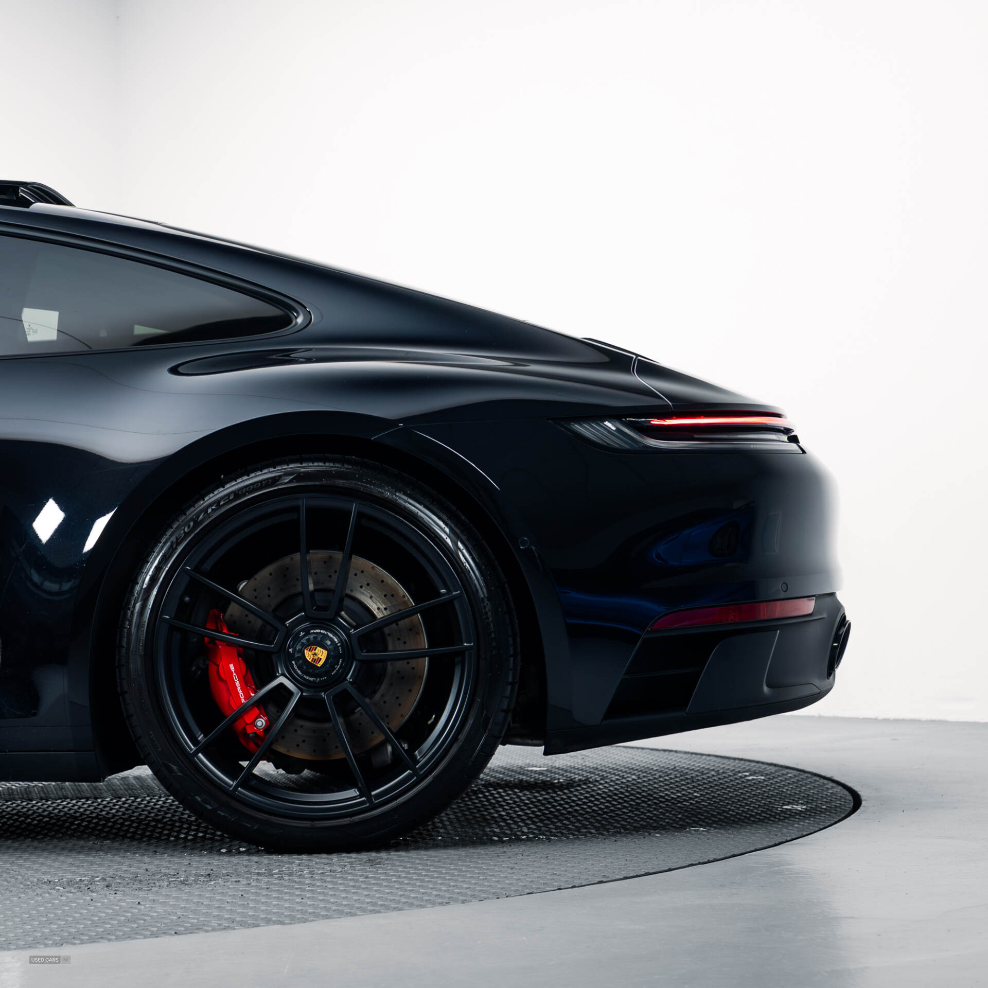 Nov 2021 Porsche 911 GTS 2dr
