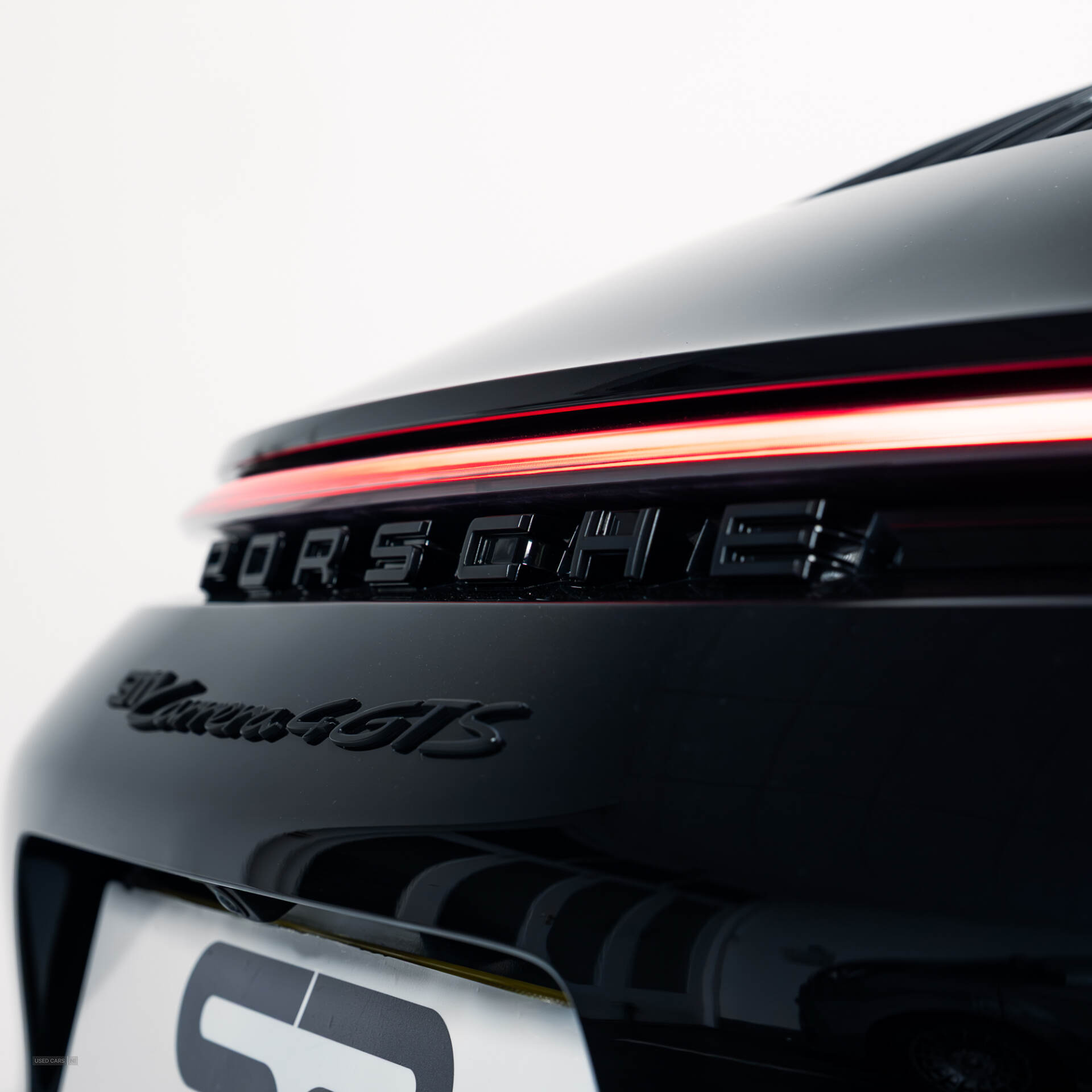 Nov 2021 Porsche 911 GTS 2dr