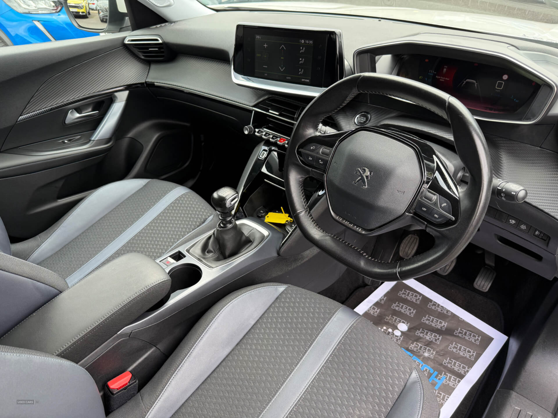 Car Thumbnail 7