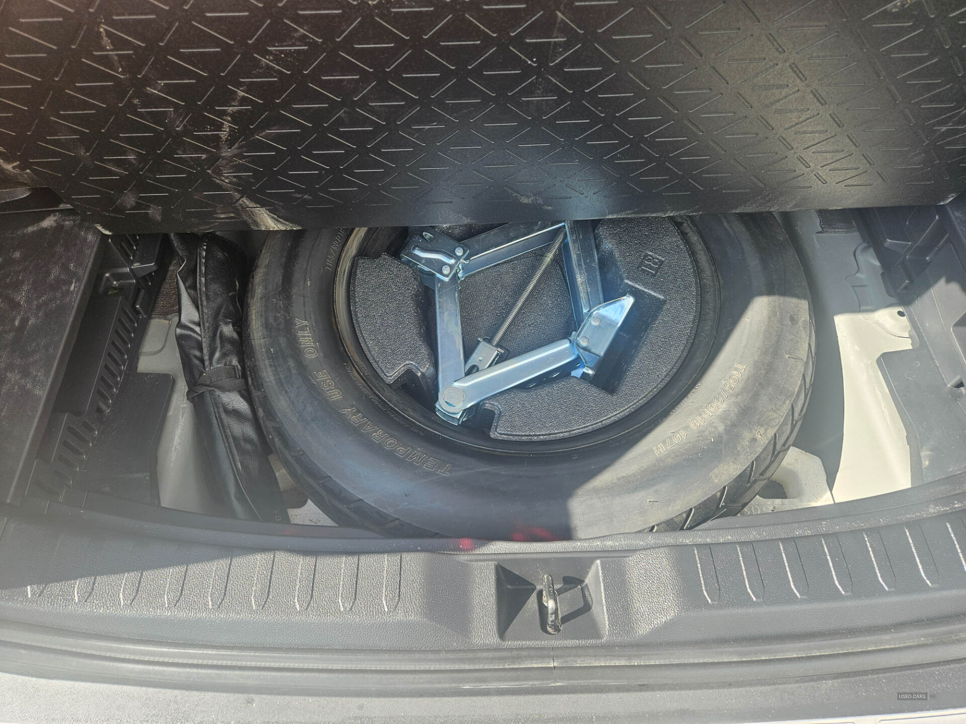 Toyota RAV4 ESTATE in Derry / Londonderry