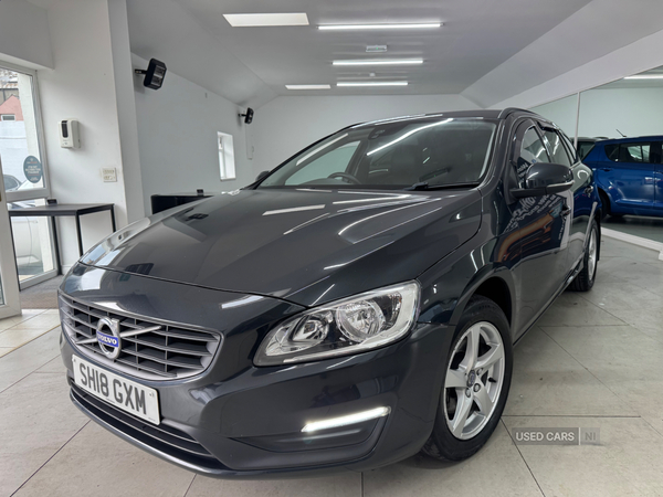 Volvo V60 DIESEL SPORTSWAGON in Down