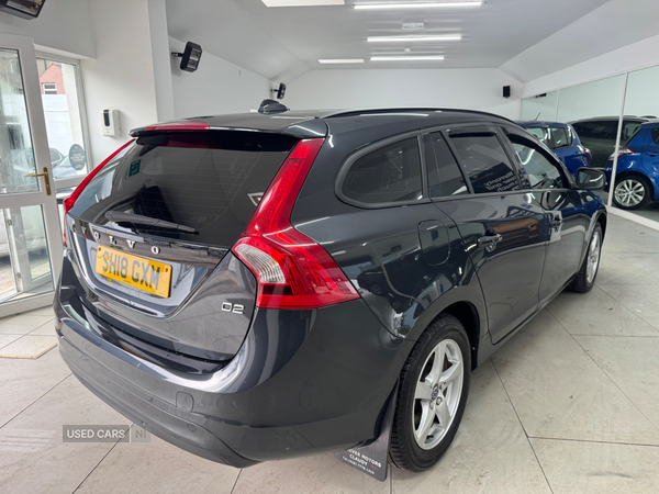 Volvo V60 DIESEL SPORTSWAGON in Down