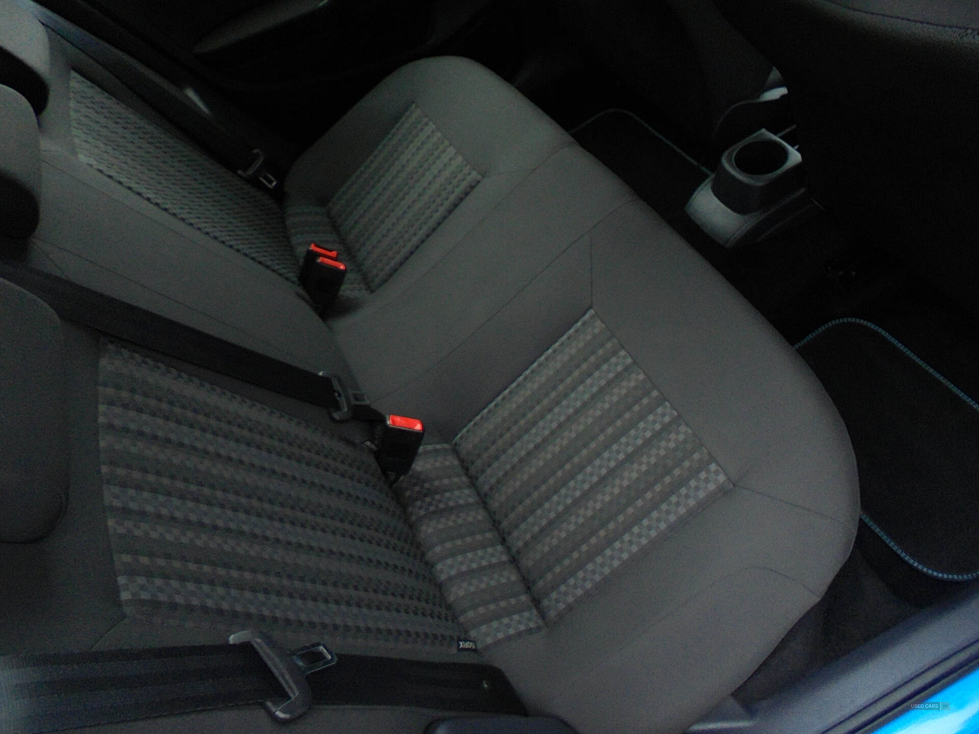 Car Thumbnail 9