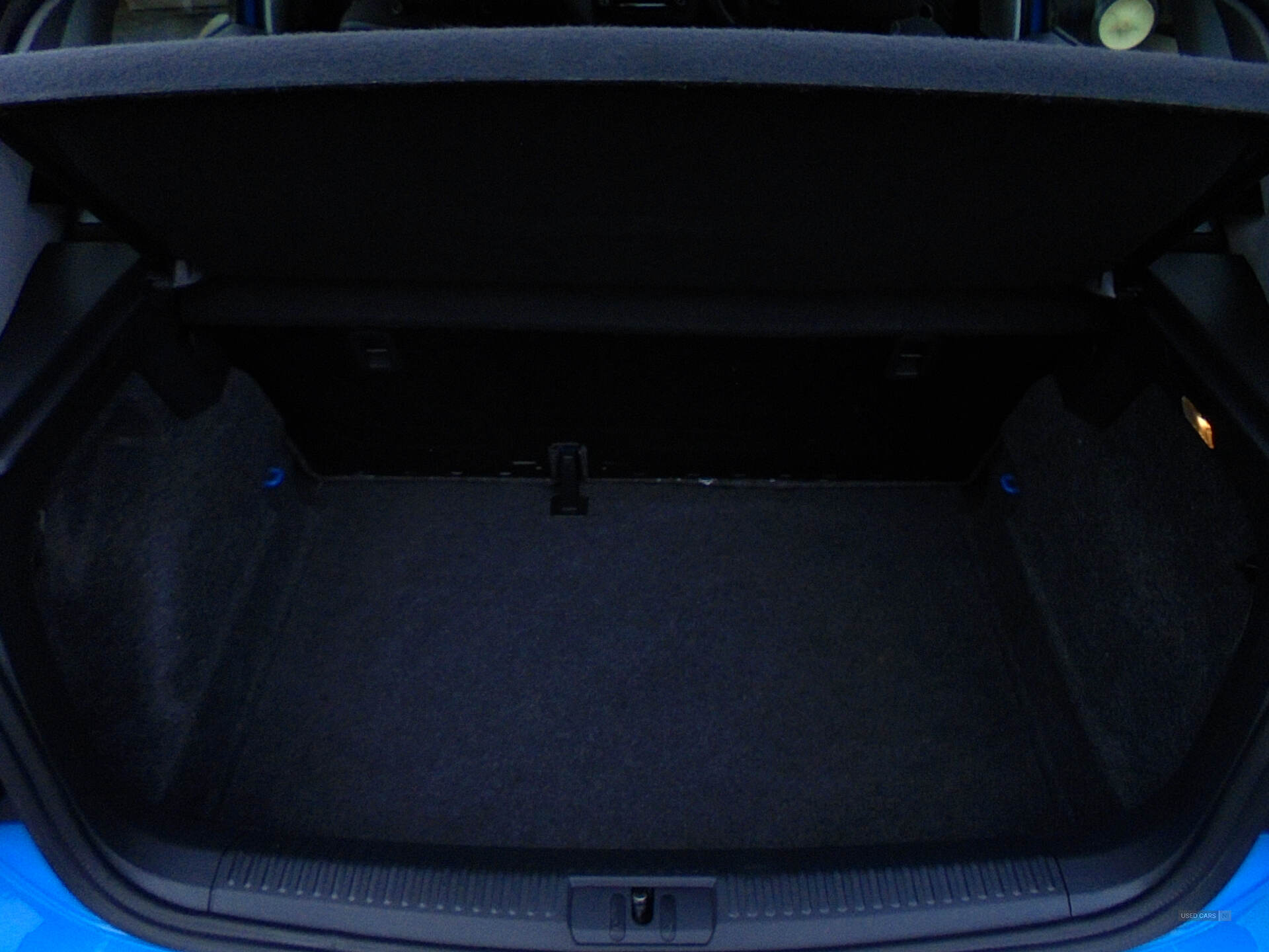 Car Thumbnail 10