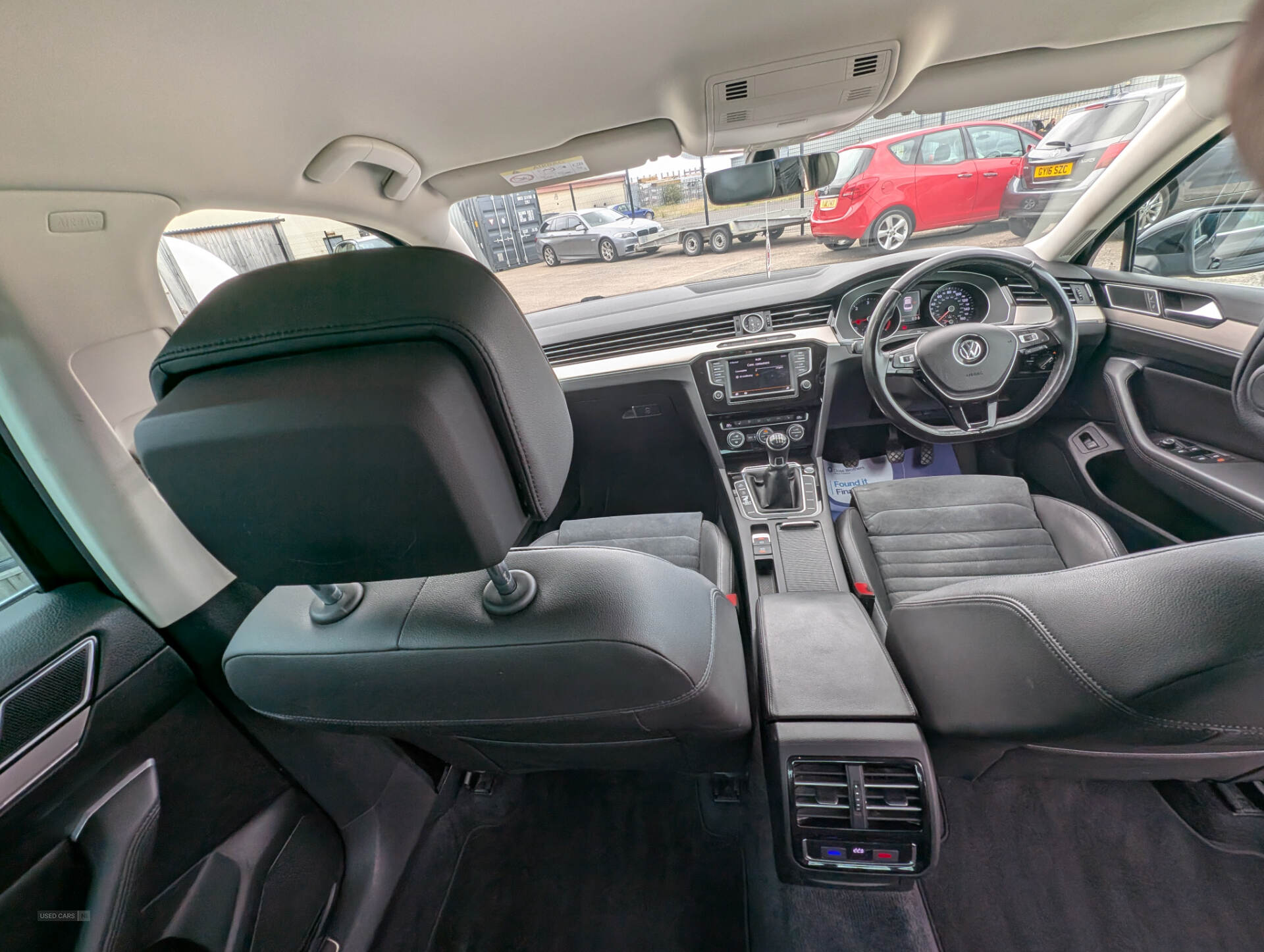 Volkswagen Passat DIESEL SALOON in Down