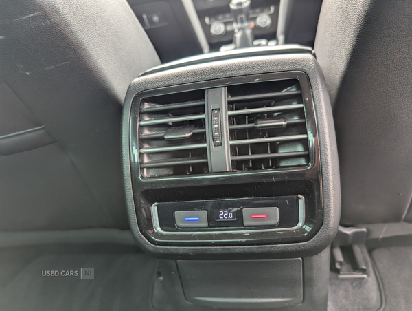 Volkswagen Passat DIESEL SALOON in Down