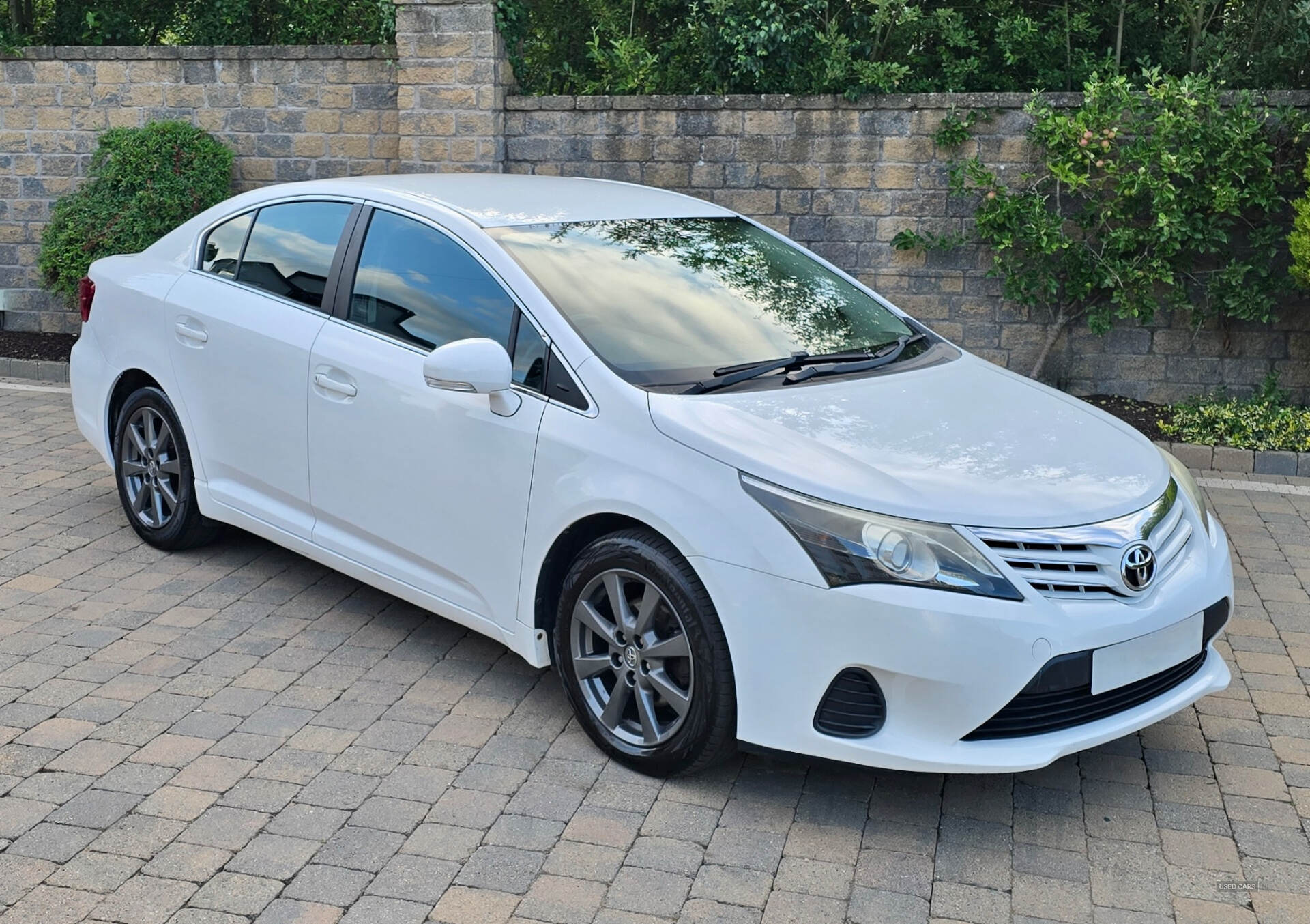 Toyota Avensis DIESEL SALOON in Armagh