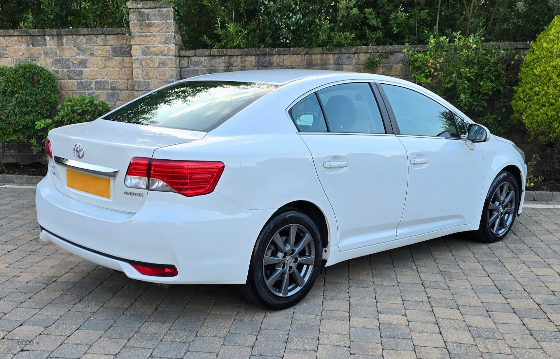 Toyota Avensis DIESEL SALOON in Armagh