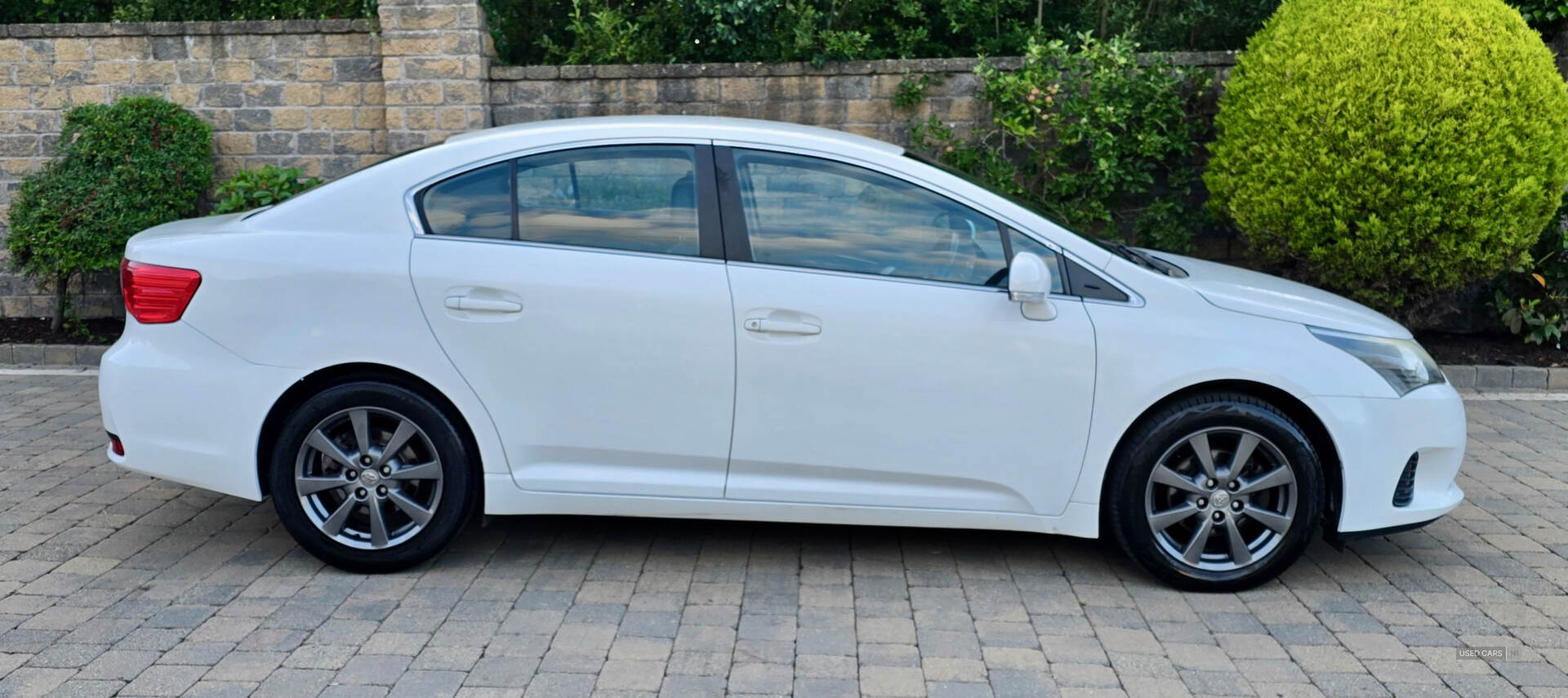 Toyota Avensis DIESEL SALOON in Armagh