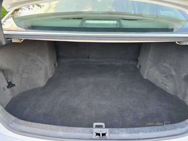 Toyota Avensis DIESEL SALOON in Armagh
