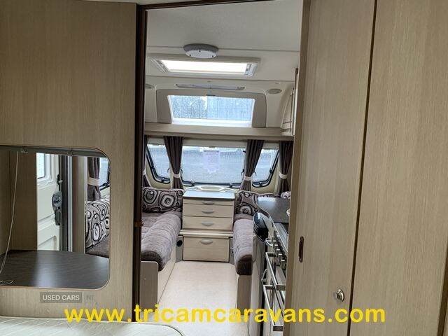  2012 Sterling Eccles Sport 554/4, Fixed Bed