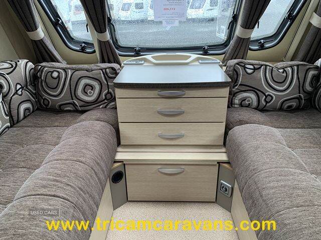  2012 Sterling Eccles Sport 554/4, Fixed Bed
