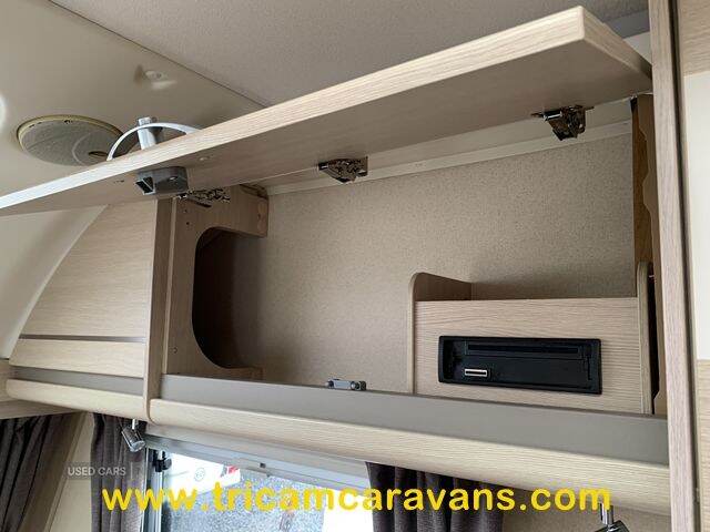  2012 Sterling Eccles Sport 554/4, Fixed Bed